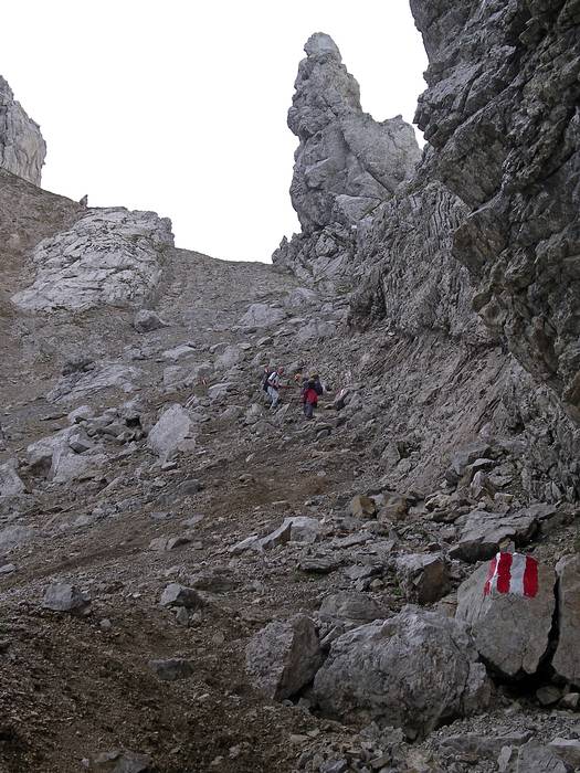 Abstieg ins Frau-Hitt-Kar